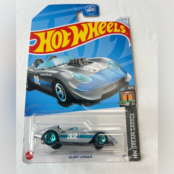 Hot Wheels HW DREAM GARAGE 4/5 Glory Chaser Blue Rim 79/250 Mattel Diecast - Picture 1 of 8